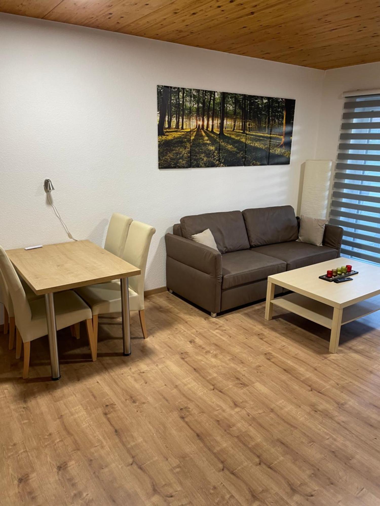 Meiwes Apartment *